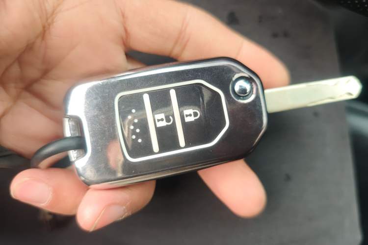 Used Honda Vezel 2020 1.5L CVT Pioneer Edition