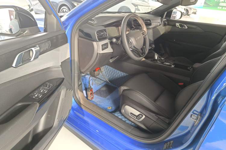 Used Lynk & Co 03 2021 2.0TD Automatic Jing Plus
