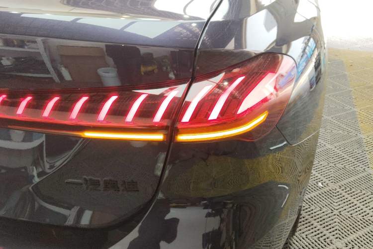 Used Audi A5L 2026 2.0T Sport quattro Right Rear Taillight