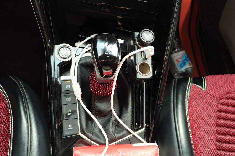 Used Volkswagen Tayron 2023 280TSI Two-Wheel-Drive Luxury Plus Advanced Version
