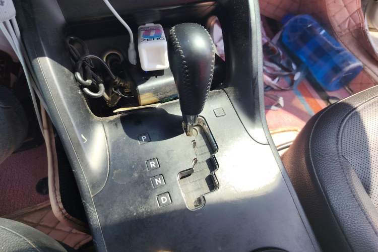 Used Hyundai ix35 2015 2.0L Automatic 2WD Smart Version China V Standard Gear Lever