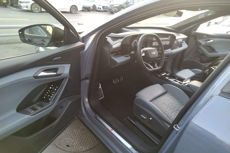 Used Audi Q6L e-tron 2026 First Launch Navigation Edition
