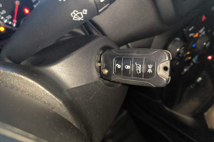 Used Jeep Renegade 2018 Connected Large Screen Version 180T Automatic High-Energy Edition