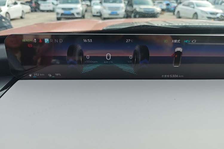 Used Jetour Zongheng G700 Trailblazer 2025 Model Xiangjing Edition 6-seater
