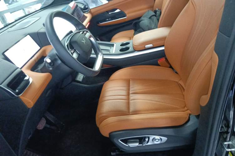 Used XPeng G9 2024 570 Max Left Front Seat