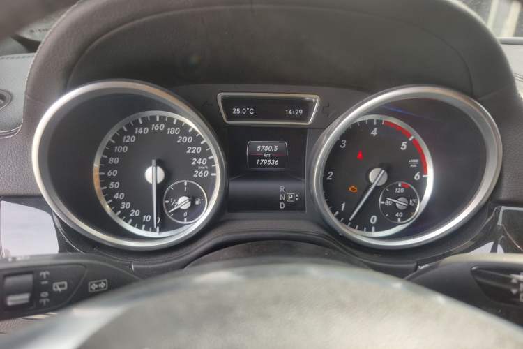 Used Mercedes-Benz GL-Class 2014 GL 350 CDI 4MATIC Instrument Cluster