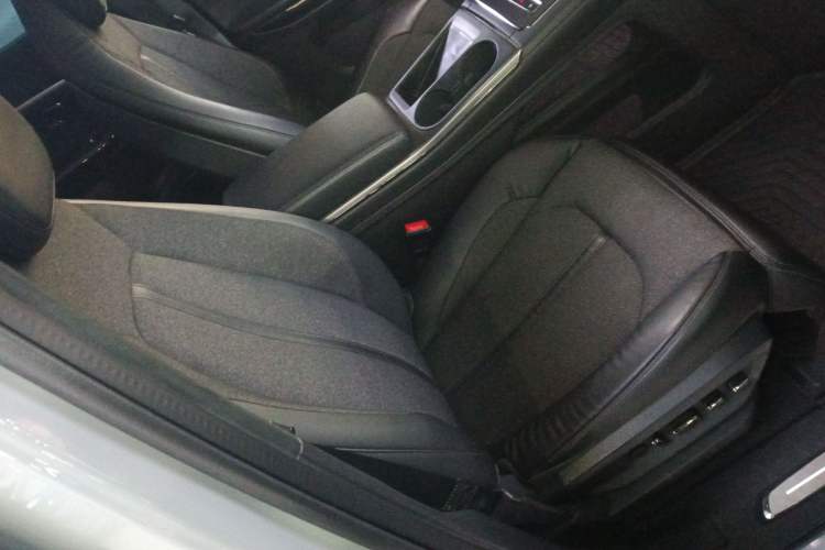 Used Nio EC6 2020 605 km Sport Edition
