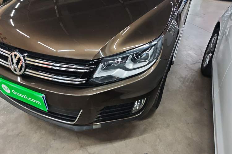 Used Volkswagen Tiguan 2016 280TSI Automatic Two-Wheel-Drive Silk Road Style Edition Left Front Headlight