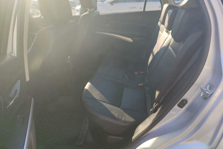 Used Suzuki S-Cross 2014 1.6L Manual Two-Wheel Drive Elite Model