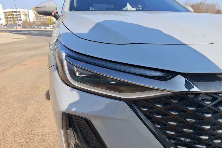 Used Chery Fengyun A8 2024 127 ZHU FENG Version Right Front Headlight