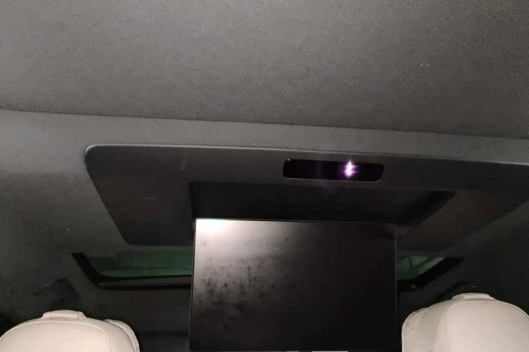 Used Li Auto L7 2023 Max model Headliner