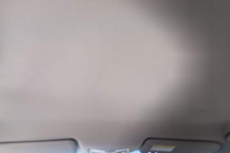 Used Roewe 360 2015 1.5L Manual Elite Edition Headliner