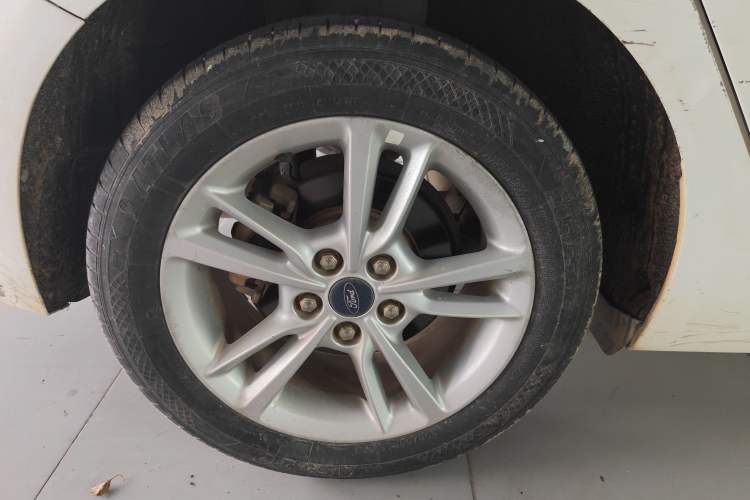 Used Ford Escort 2019 Revised Version 1.5L Automatic Enjoyment Type China VI Standard