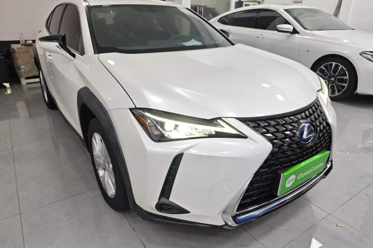 Used Lexus UX 2019 260h Explore-Cool Edition China VI Standard