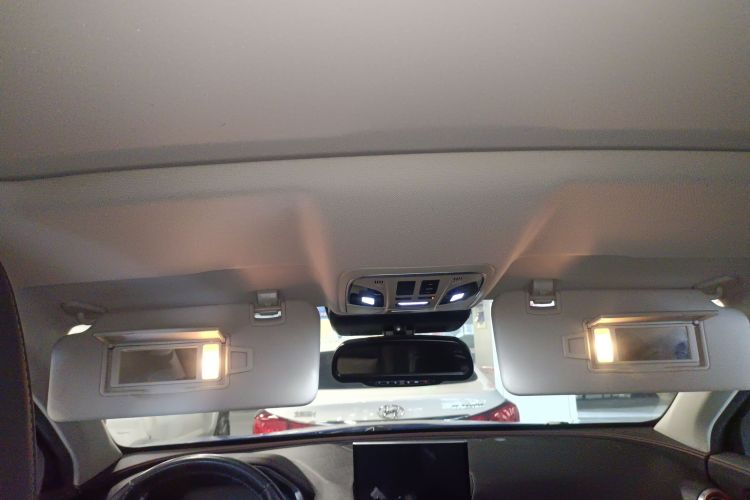 Used Wey VV5 2017 2.0T Ultra-Luxury Version