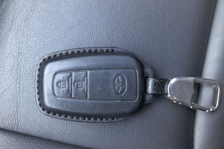 Used Toyota Wildlander 2021 2.0L CVT Two-Wheel Drive Luxury Edition
