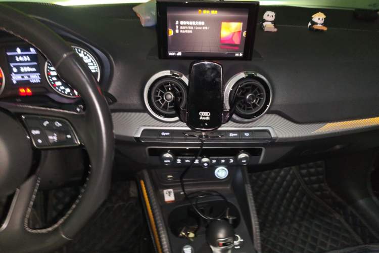 Used Audi Q2L 2022 35 TFSI Fashion Dynamic Model
