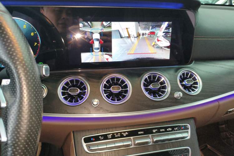 Used Mercedes-Benz E-Class 2021 E 300 L Sporty and Stylish Model