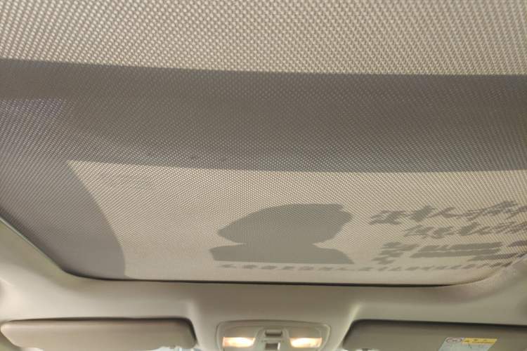 Used Suzuki S-Cross 2014 1.6L CVT Two-Wheel Drive Elite Version