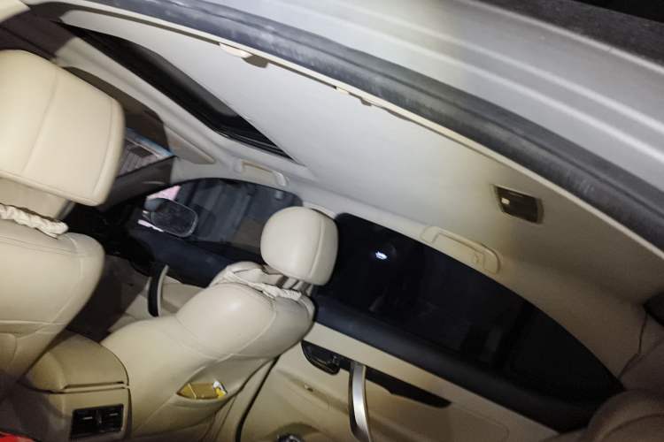 Used CHANGAN Raeton 2014 1.8T Automatic Elite Anniversary Edition China IV Standard
