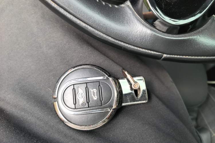 Used MINI 2015 1.5T COOPER Fun Five-Door Edition
