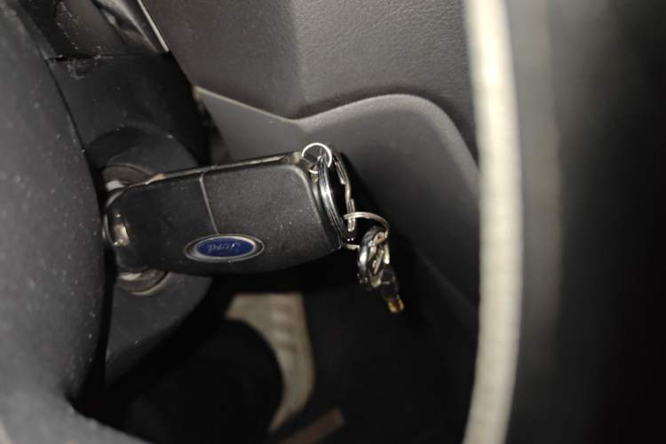 Used Ford Focus 2013 Hatchback Classic 1.8L Automatic Base Model