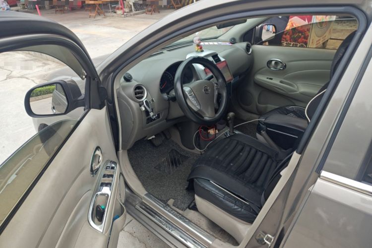 Used Nissan Sunny 2016 1.5XE CVT Leading Edition Driver Seat