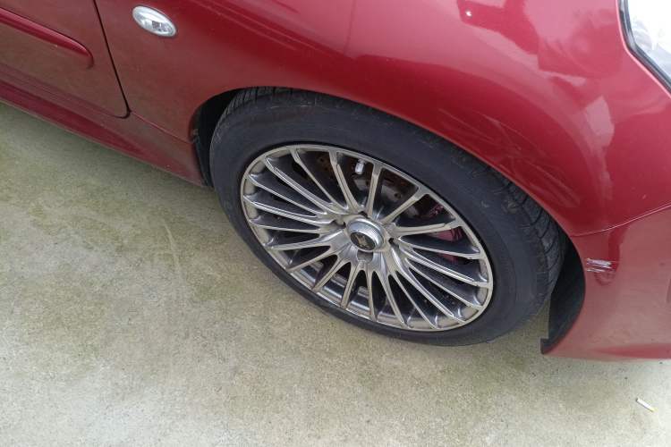 Used Citroen C2 2012 1.4L Manual Sport Model Right Front Wheel Hub