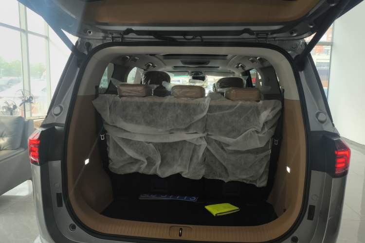 Used JAC Refine RF8 2024 Zhiling Edition 2.0T Flagship Model