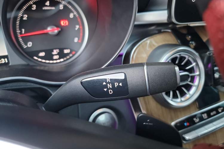 Used Mercedes-Benz GLC Coupe 2018 GLC 260 4MATIC Coupe SUV