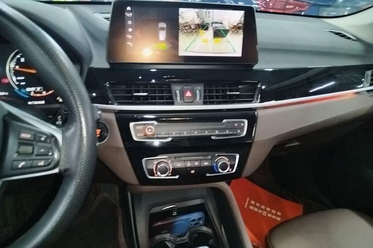 Used BMW X1 2021 sDrive20Li Fashion Model Audio And AC Panel