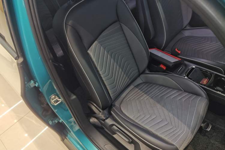 Used Volkswagen ID.3 2023 Pure Smart Edition Right Front Seat