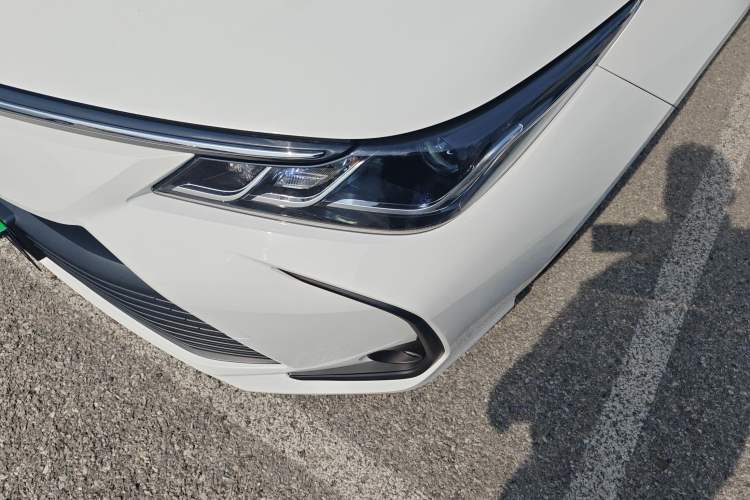 Used Toyota Corolla 2022 Dual-Motor 1.8L E-CVT Pioneer Edition Left Front Headlight