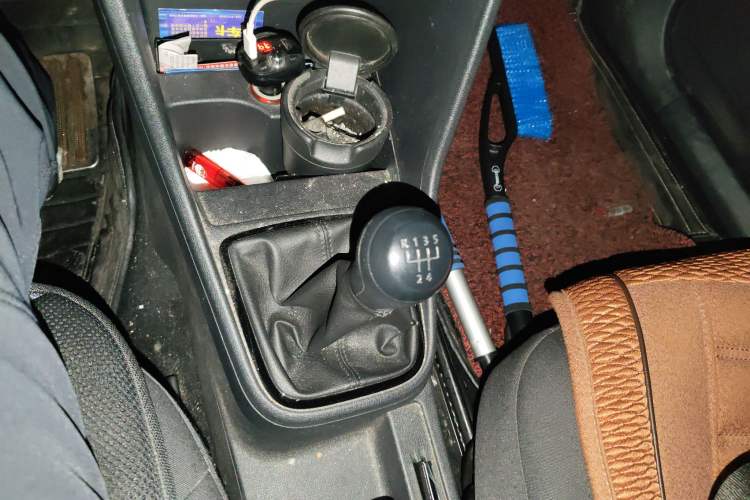 Used Volkswagen Jetta 2015 Value Edition 1.6L Manual Fashionable Style