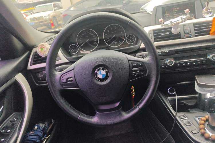 Used BMW 3 Series 2014 320Li Fashion Model