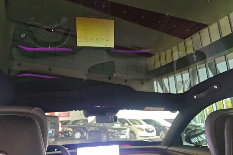 Used Xiaomi Auto YU7 2025 Ultra-Long Range Rear-Wheel Drive Version Headliner