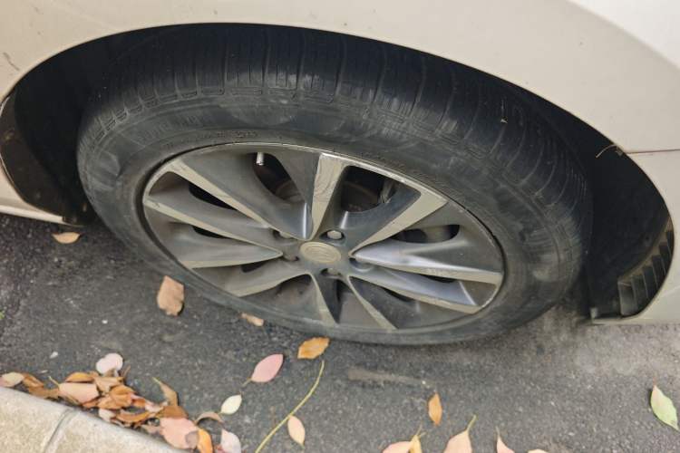 Used Buick GL6 2018 18T 6-Seater Prestige Model
