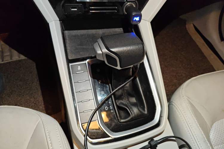 Used FORTHING Joyear S50 2017 1.6L CVT Luxury Model