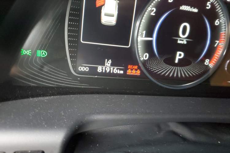 Used Lexus ES 2021 260 Excellence Edition Odometer Close Up