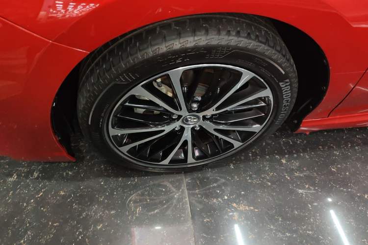 Used Toyota Camry 2019 2.0S FENGSHANG Version China VI Standard