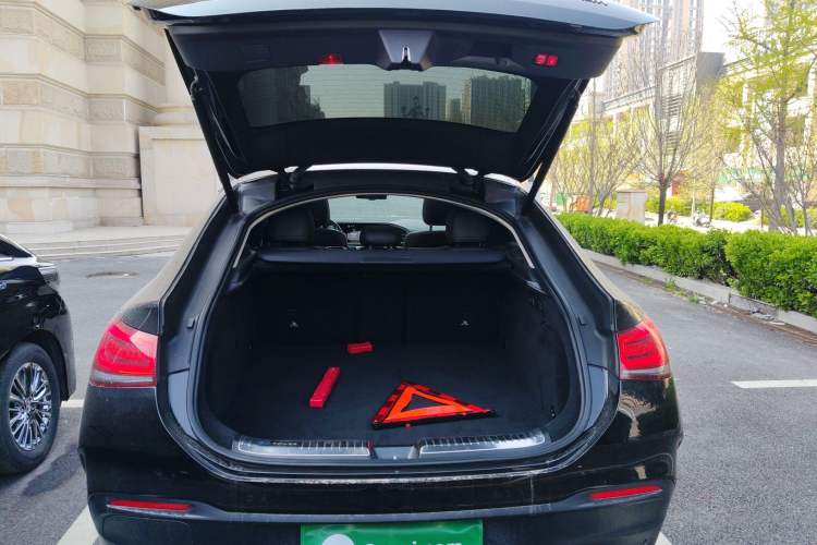 Used Mercedes-Benz GLE New Energy 2021 GLE 350 e 4MATIC Coupe SUV Trunk