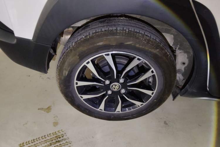 Used Toyota YARiS L Zhi Xuan 2021 X-Trail 1.5L CVT Leading Edition