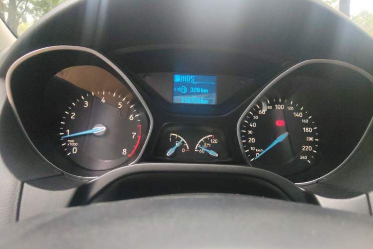 Used Ford Focus 2015 Hatchback 1.6L Automatic Fashion Edition