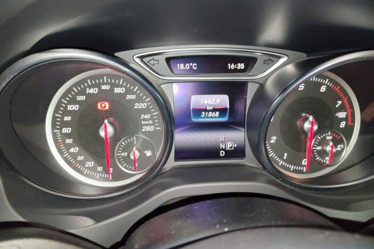 Used Mercedes-Benz CLA 2017 CLA 220 4MATIC
