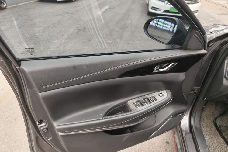 Used CHANGAN Ruicheng CC 2021 Blue Whale Edition 1.5T DCT Elite Model