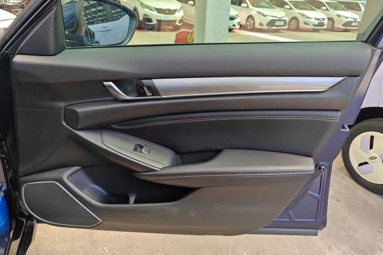 Used Honda Inspire 2019 260TURBO Elegant Edition China VI Emission Standard
