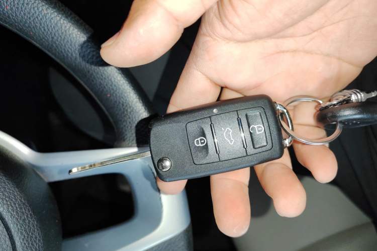 Used Kia Pegas 2017 1.4L Automatic Value Edition Interior 1