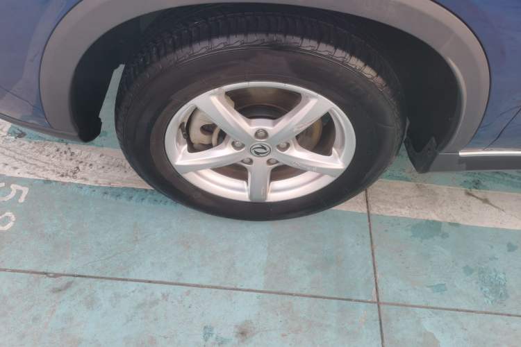 Used Dongfeng Fengon 500 2022 1.5L CVT Enjoyment Version