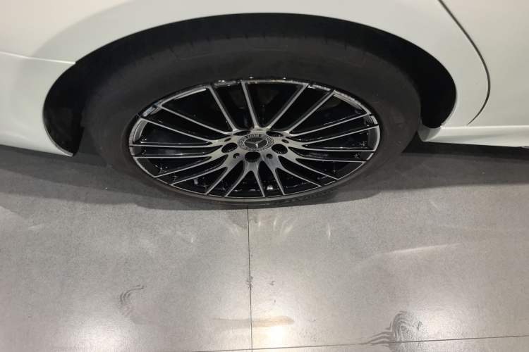 Used Mercedes-Benz C-Class 2024 Second Facelift C 260 L Sport Edition
