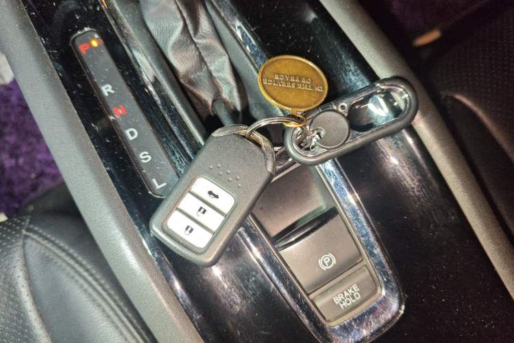 Used Honda Vezel 2017 1.5L CVT 2WD Comfort Model
